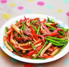 茶树菇炒牛柳