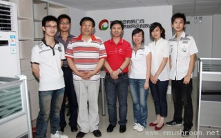 我国知名Manbetx体育手机版推荐A9版本学者韩省华先生莅临易菇网视察指导工作 ()