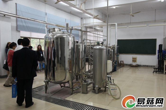 山东省应用真菌重点实验室参观（三）