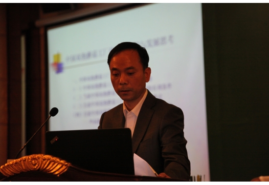 黄建春研究所：中国双孢蘑菇工厂化生产现状与发展思考