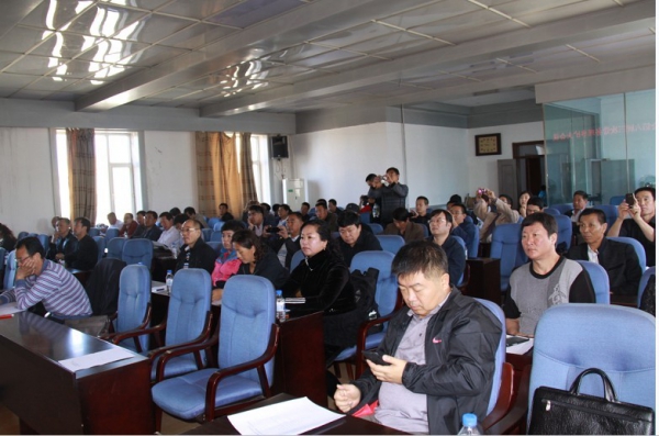 参会代表.jpg.thumb