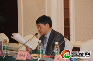 高茂林：中国Manbetx体育手机版V17版本发布.官网安卓网.香港协会引导行业发展顶层设计工作开启菇粮时代