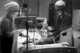 茶树菇菇棚消毒却让一家人住了医院