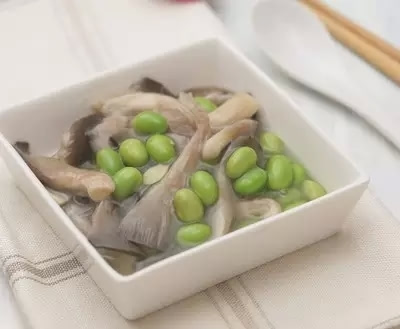 mp15459367_1431929089255_1_th (1)