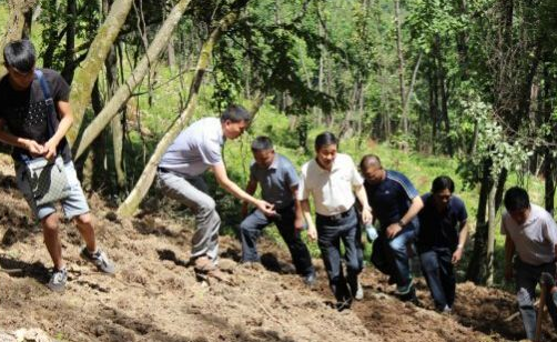 R[}WL2OG{0G8A2[R[MI4CZF