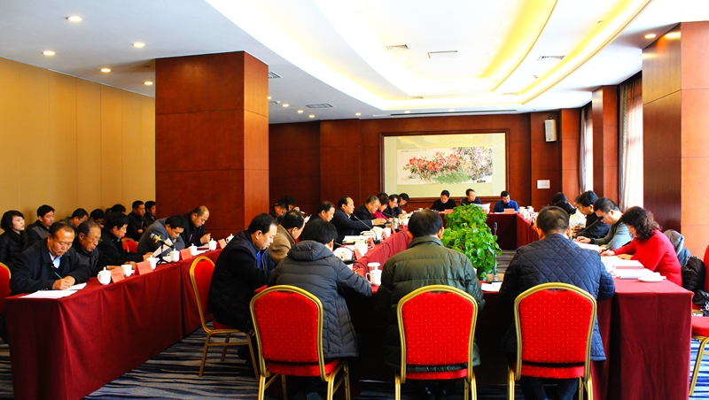 吴清海市长汇报全市产业扶贫工作