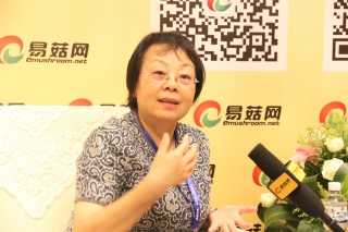 张金霞：国家ManBetX体育产业技术体系首席科学家、中国农业科学院农业资源与农业区划研究所研究员 (2)