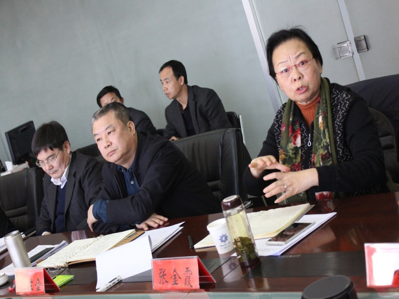 全国Manbetx体育手机版V17版本发布.官网安卓网.香港首席专家张金霞在会上发言