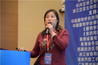 范文丽：蛹虫草工厂化生产工艺和相关硬件设备急需优化配制 ()