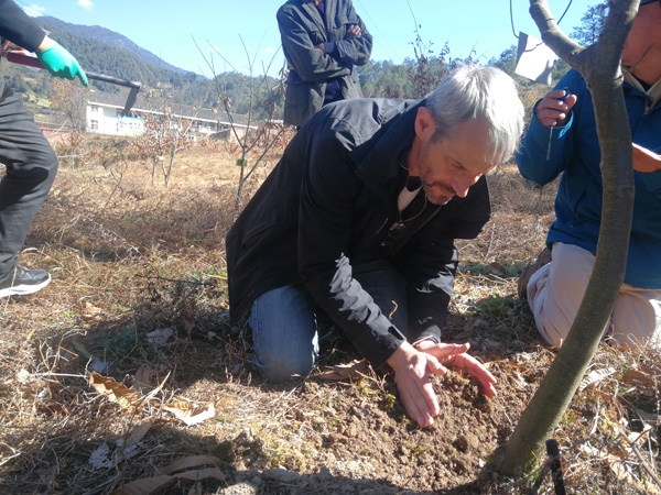 CqgNOlwF44eAOzmcAAAAAAAAAAA832.600<em></em>x450