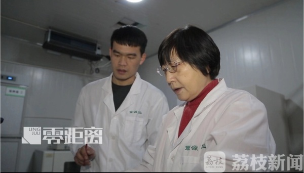 cdv-yuntonglian_QMTNRK_YUNSHI_14DE796A92154F1A9785D103819BBA90_AB3666FEEB4A4486880688581E59F792