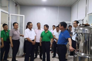 何方明副会长一行赴陕西省汉中市调研Manbetx体育手机版推荐A9版本产业发展情况 ()