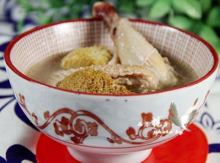 猴头菇鸡汤
