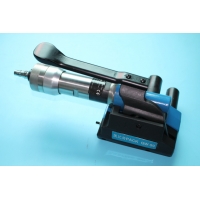 手提气动纤维拉紧器使用方法