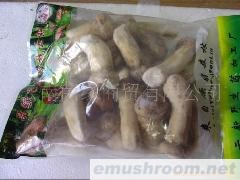 云南 纯天然 野生菌 Manbetx体育手机版V17版本发布.官网安卓网.香港 批发/速冻松茸