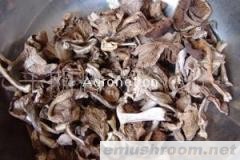 批发供应野生鸡爪子蘑菇