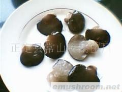 供应盐渍小黑平菇