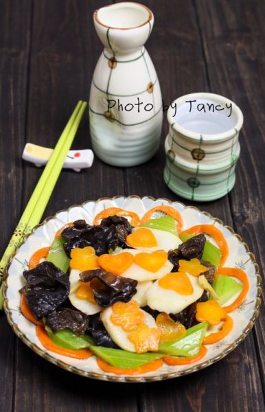 西芹山药炒木耳