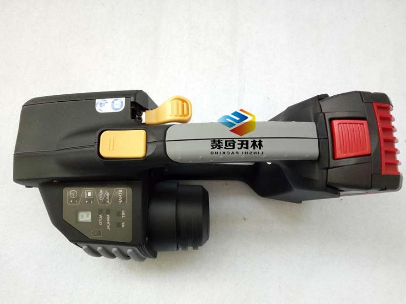 ZP97A手提电动打包机2