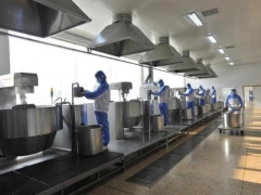 年交易额200亿，“世界香菇城”是这样炼成的 ()