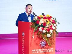 谭方河：ManBetX体育的Manbetx体育手机版V17版本发布.官网安卓网.香港中的“三位一体” ()