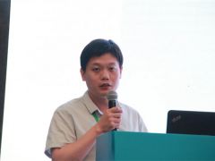 严俊杰：金针菇菌柄伸长的分子调控机制研究 ()